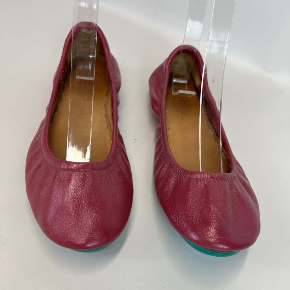 Tieks Custom Glossy Raspberry Ballet Flats Size 5 (Youth Size 3)